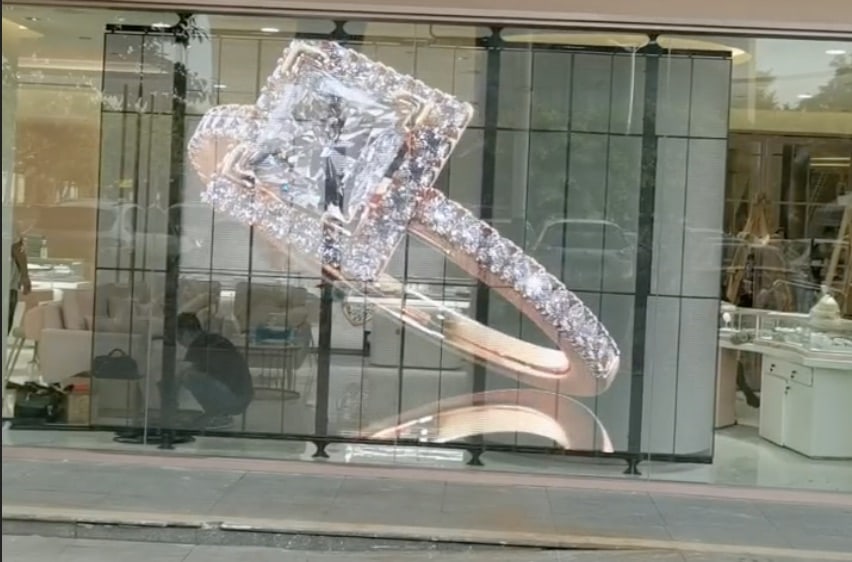 See Through Displays OOH - Transparent Displays
