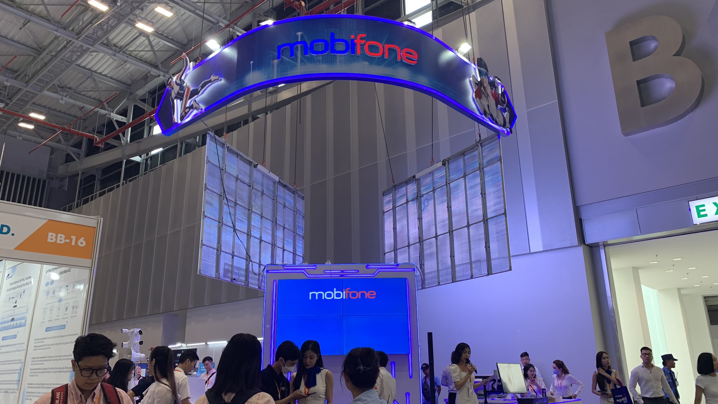 transparent LED display